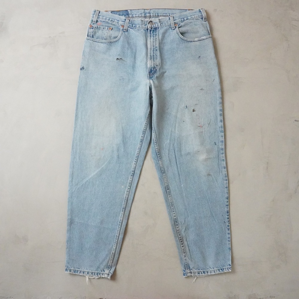 Vintage Levis 560 Jeans 38x30 90s Blue Loose Fit Tapered USA Made Light Wash